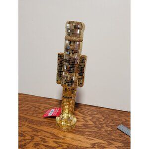 Nutcracker, gold mirrored